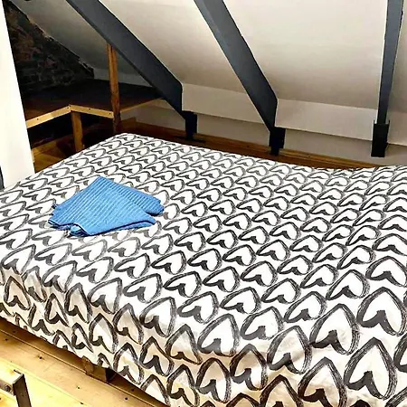 Estudio Nuevo! Al Lado Del Metro L1 L4 L5 * Barcellona
