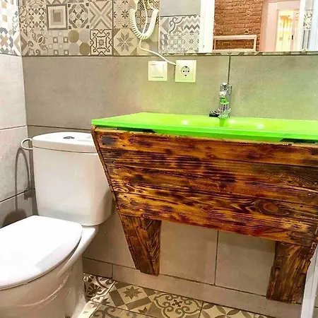 Estudio Nuevo! Al Lado Del Metro L1 L4 L5